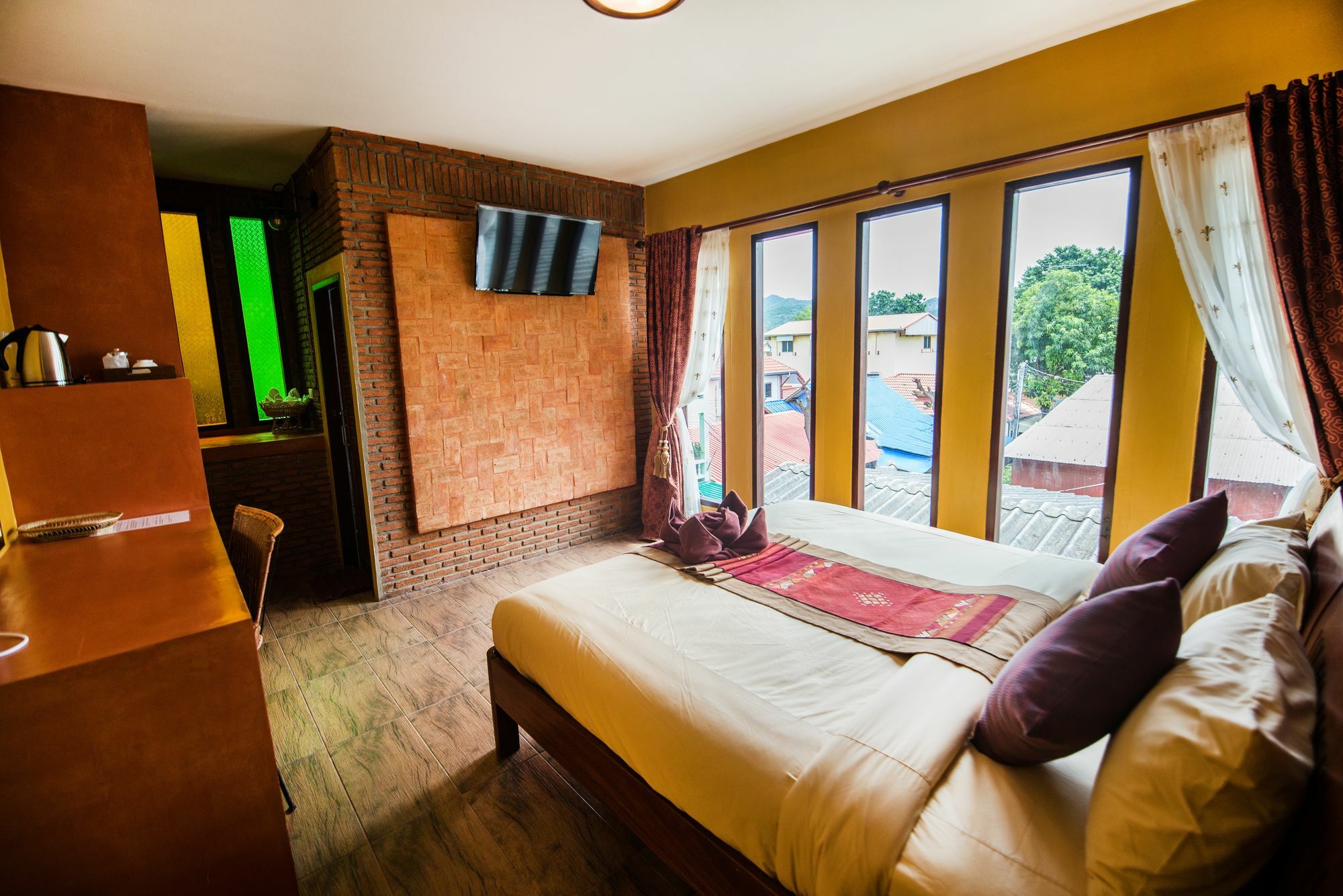 Pongphen Guesthouse - Sha Plus Certified Kanchanaburi Exterior foto