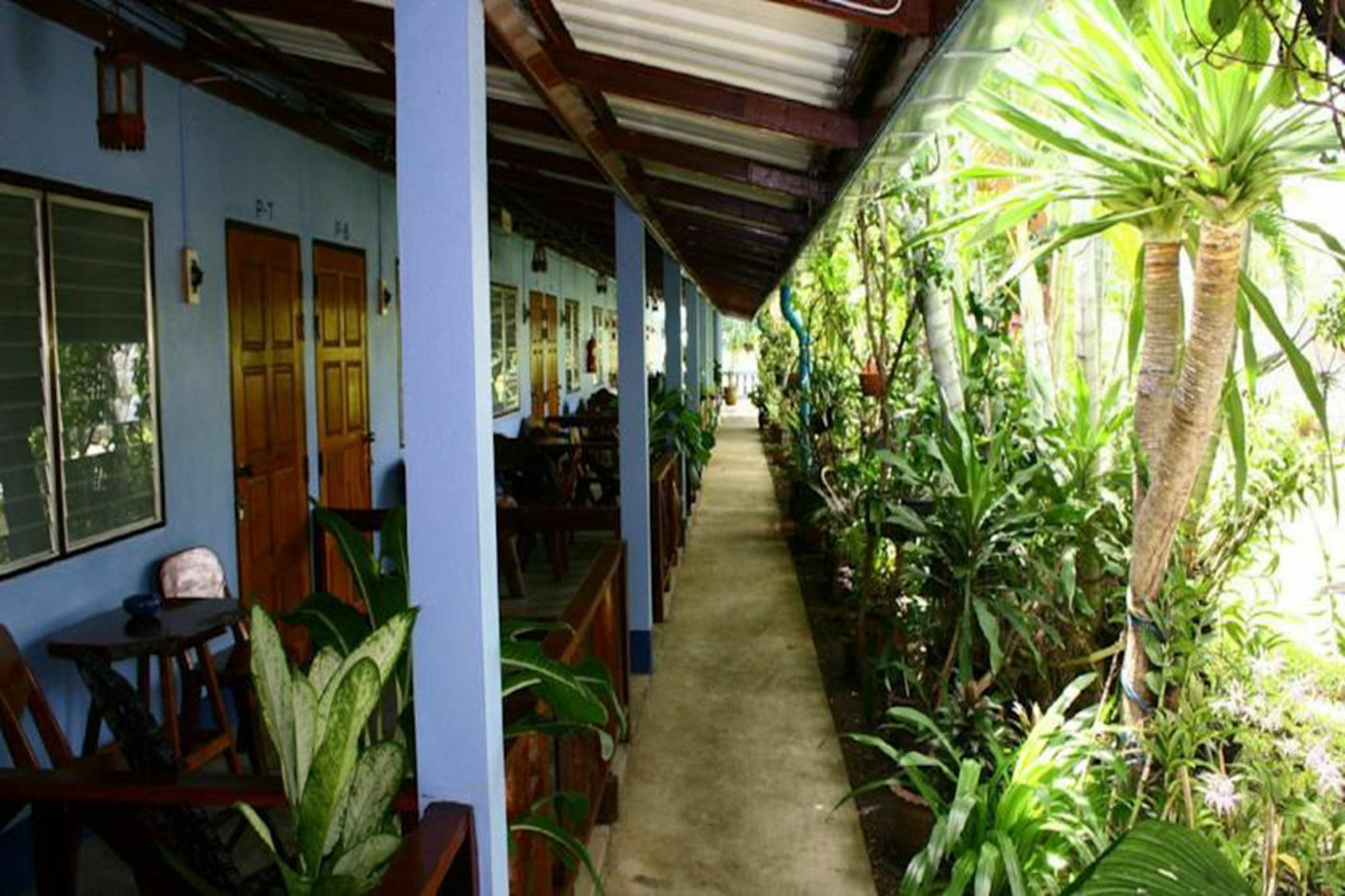 Pongphen Guesthouse - Sha Plus Certified Kanchanaburi Exterior foto